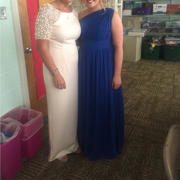 Like New - Light Pink Adrianna Papell Dress with sequin short sleeves - Picture 3 of 4